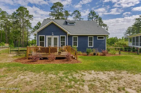 2130 E Connecticut Avenue Southern Pines NC 28387