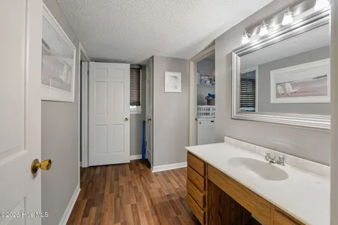 103 Round Oak Court Seven Lakes NC 27376
