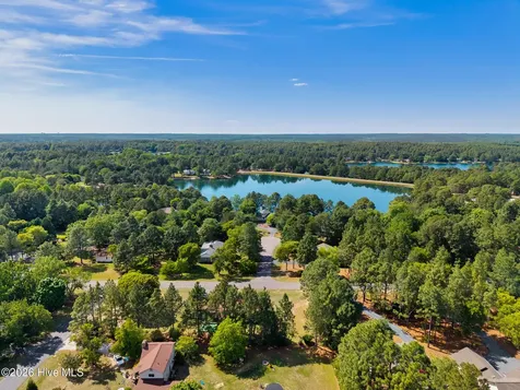 103 Round Oak Court Seven Lakes NC 27376
