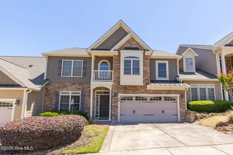 75 Shadow Creek Court Pinehurst NC 28374