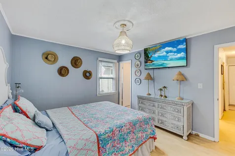 139 NE 39th Street Oak Island NC 28465