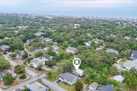 139 NE 39th Street Oak Island NC 28465