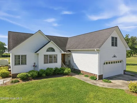856 Wide Waters Drive Bath NC 27808