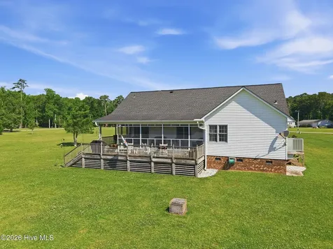 856 Wide Waters Drive Bath NC 27808