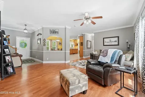 295 Mayberry Lane Richlands NC 28574