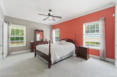 295 Mayberry Lane Richlands NC 28574