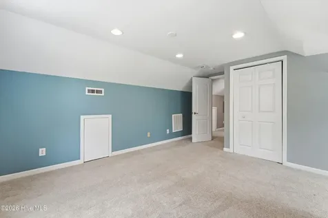 295 Mayberry Lane Richlands NC 28574