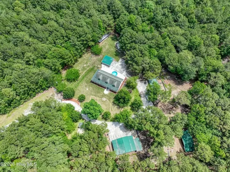 295 Mayberry Lane Richlands NC 28574