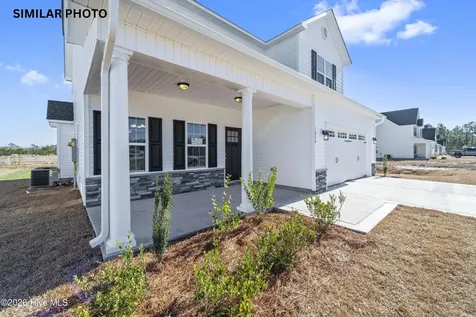 596 Appalachian Trail S Jacksonville NC 28546