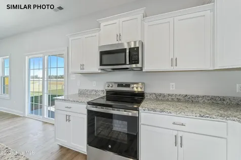 596 Appalachian Trail S Jacksonville NC 28546