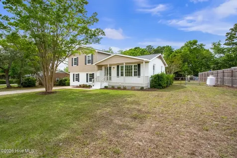 335 Sabra Drive Wilmington NC 28405