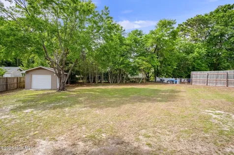 335 Sabra Drive Wilmington NC 28405