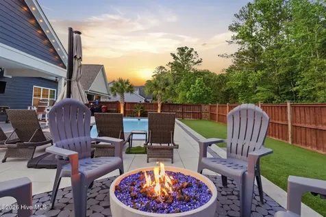 5613 Pinecone Place Wilmington NC 28409