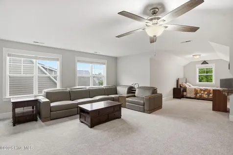 5613 Pinecone Place Wilmington NC 28409
