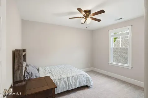 5613 Pinecone Place Wilmington NC 28409