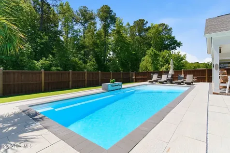 5613 Pinecone Place Wilmington NC 28409