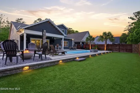 5613 Pinecone Place Wilmington NC 28409
