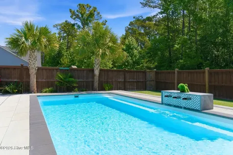 5613 Pinecone Place Wilmington NC 28409
