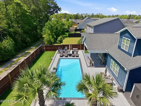5613 Pinecone Place Wilmington NC 28409