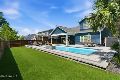 5613 Pinecone Place Wilmington NC 28409