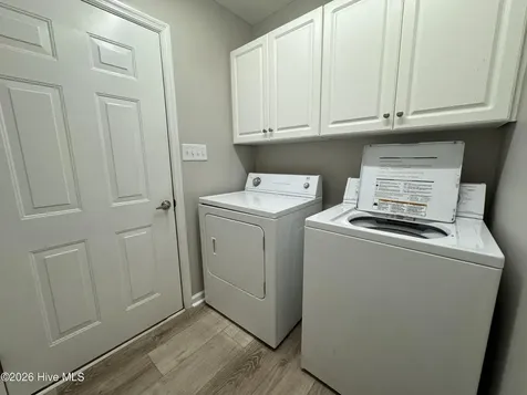 301 Pine Knoll Circle Pine Knoll Shores NC 28512