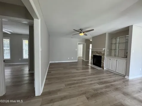 301 Pine Knoll Circle Pine Knoll Shores NC 28512