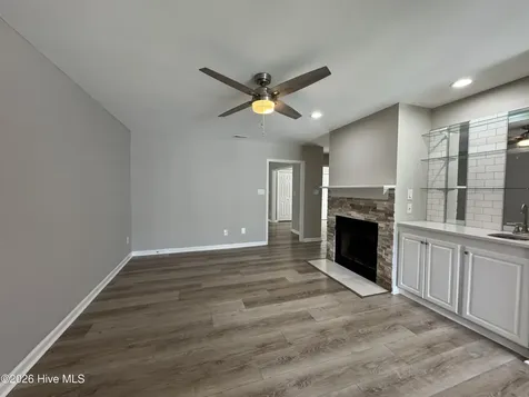301 Pine Knoll Circle Pine Knoll Shores NC 28512