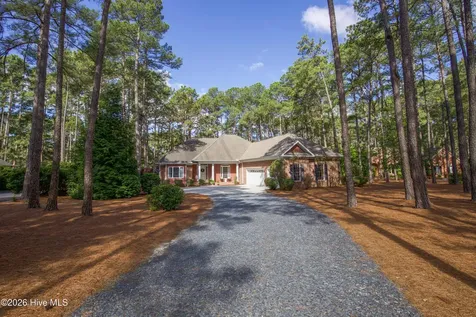 16 Montrose Court Pinehurst NC 28374