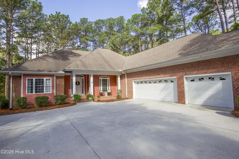 16 Montrose Court Pinehurst NC 28374
