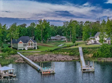 38 Reston Bluff Hampstead NC 28443