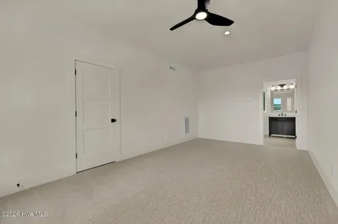 38 Reston Bluff Hampstead NC 28443