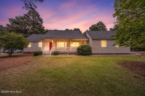 410 Edinboro Drive Southern Pines NC 28387