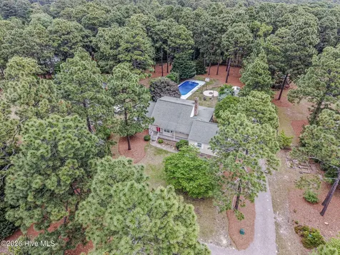 410 Edinboro Drive Southern Pines NC 28387
