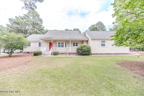 410 Edinboro Drive Southern Pines NC 28387