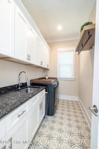 641 Bedminister Lane Wilmington NC 28405