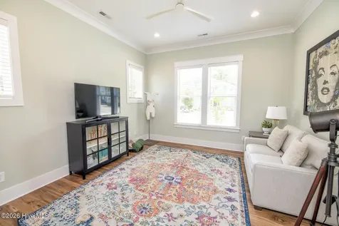 641 Bedminister Lane Wilmington NC 28405