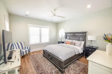 641 Bedminister Lane Wilmington NC 28405