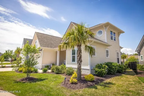 641 Bedminister Lane Wilmington NC 28405
