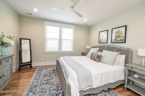 641 Bedminister Lane Wilmington NC 28405