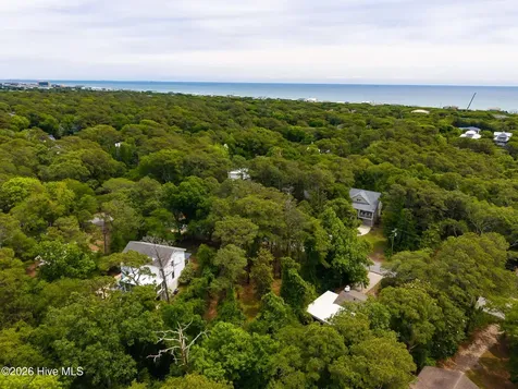 116 Hawthorne Drive Pine Knoll Shores NC 28512