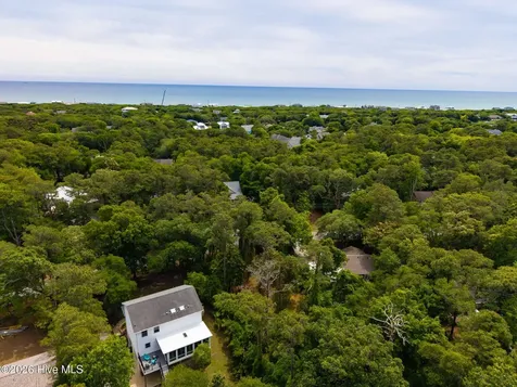 116 Hawthorne Drive Pine Knoll Shores NC 28512