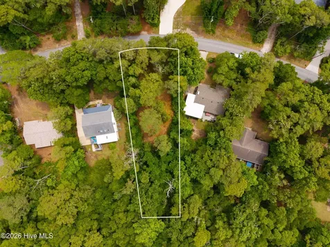 116 Hawthorne Drive Pine Knoll Shores NC 28512