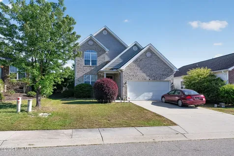 111 High Tower Lane Aberdeen NC 28315