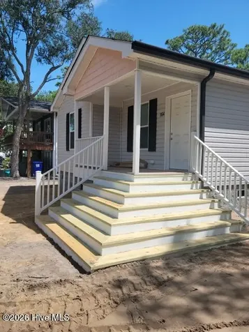 113 Pecan Avenue Lake Waccamaw NC 28450