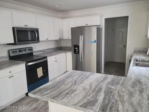 113 Pecan Avenue Lake Waccamaw NC 28450