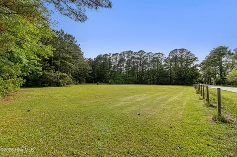 3115 Mill Creek Road Newport NC 28570