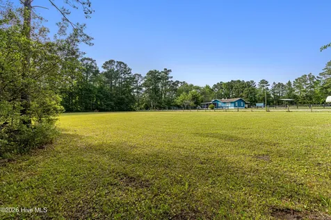 3115 Mill Creek Road Newport NC 28570