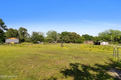 3115 Mill Creek Road Newport NC 28570