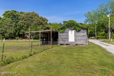 3115 Mill Creek Road Newport NC 28570