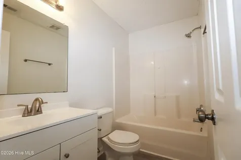 209 Mesa Lane Jacksonville NC 28546